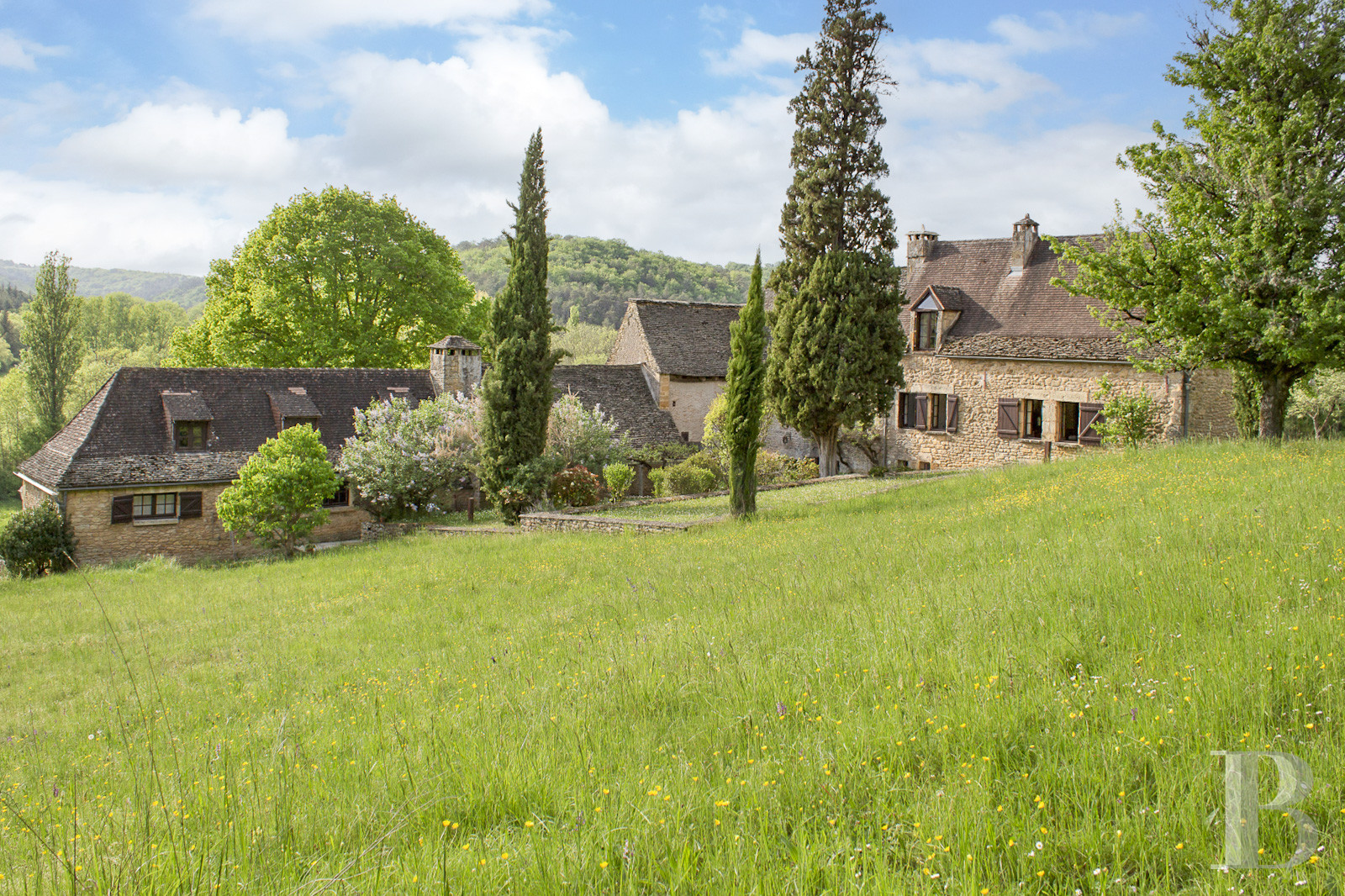 An old fortified house and its extensive grounds in the Périgord Noir, in the Dordogne - photo  n°22